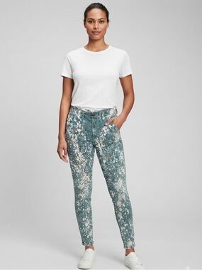 Upcycled Universal Thread High Rise Skinny Jeans 10/30R Sage/Pink Bleach Splash